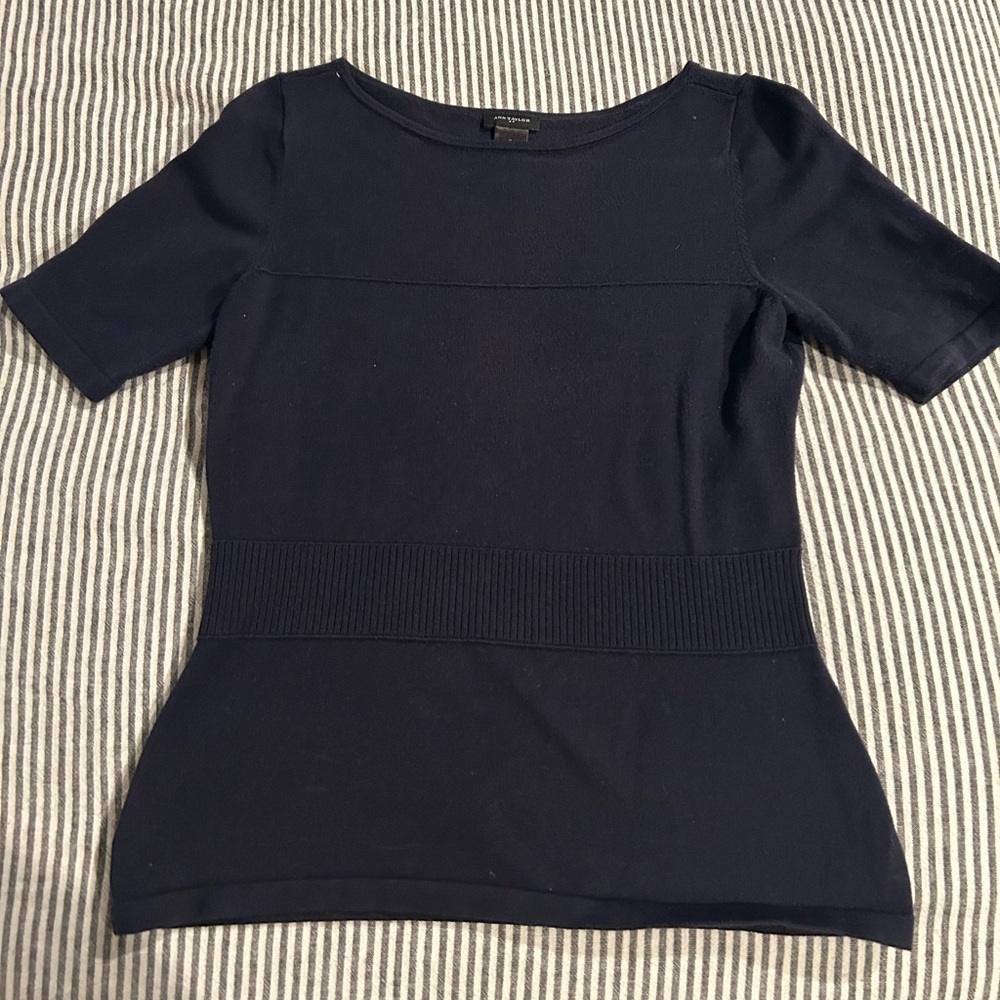 Short sleeve navy sweater